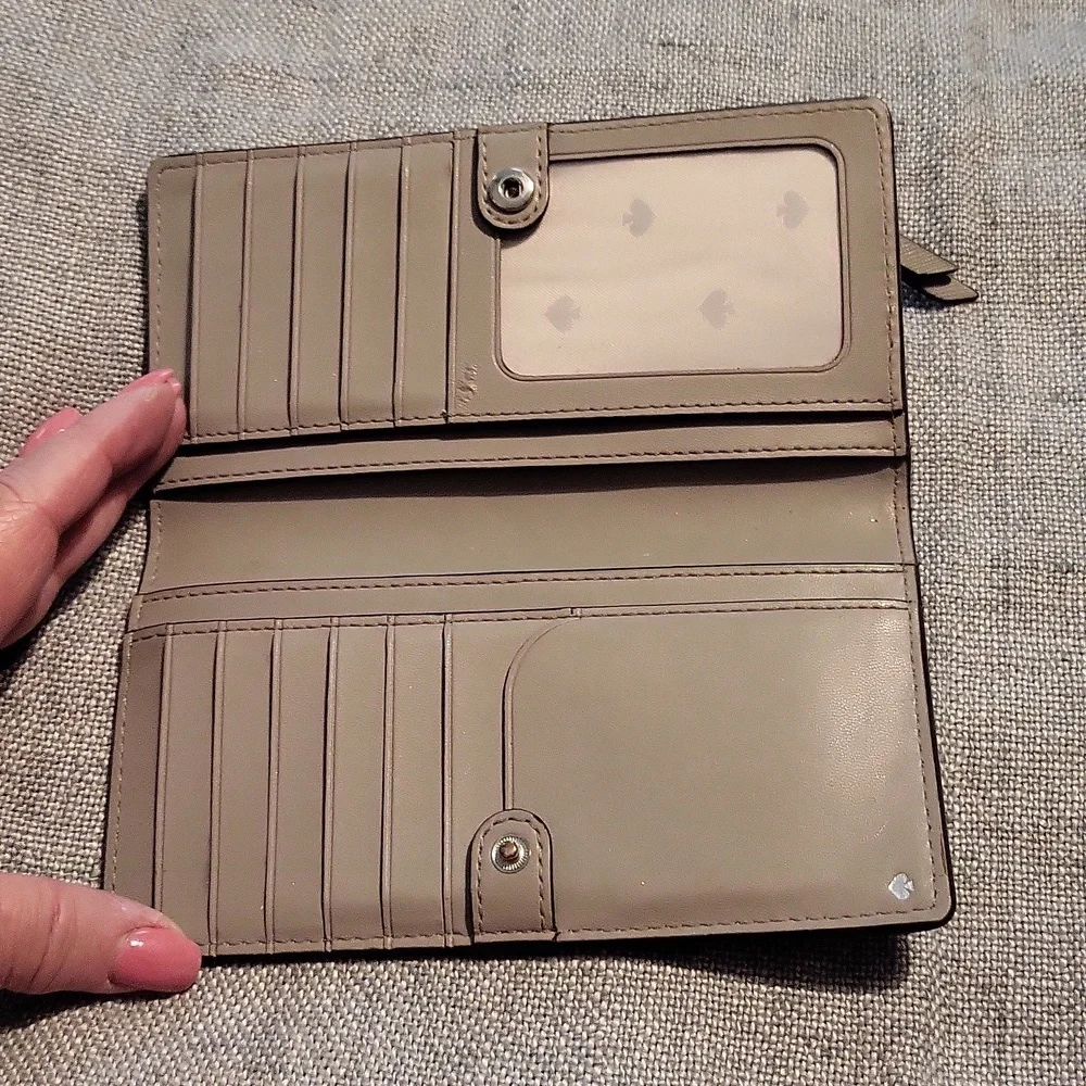 Kate Spade long wallet, beige - Picture 4 of 4